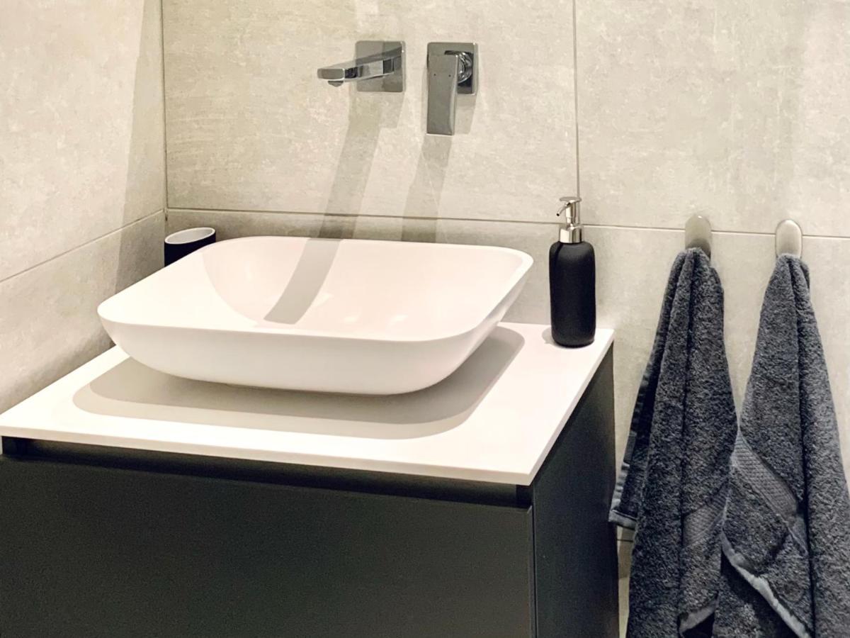 Quiet Studio In Riga City Centre - Self Check-In, Walkable To Major Attractions Екстериор снимка
